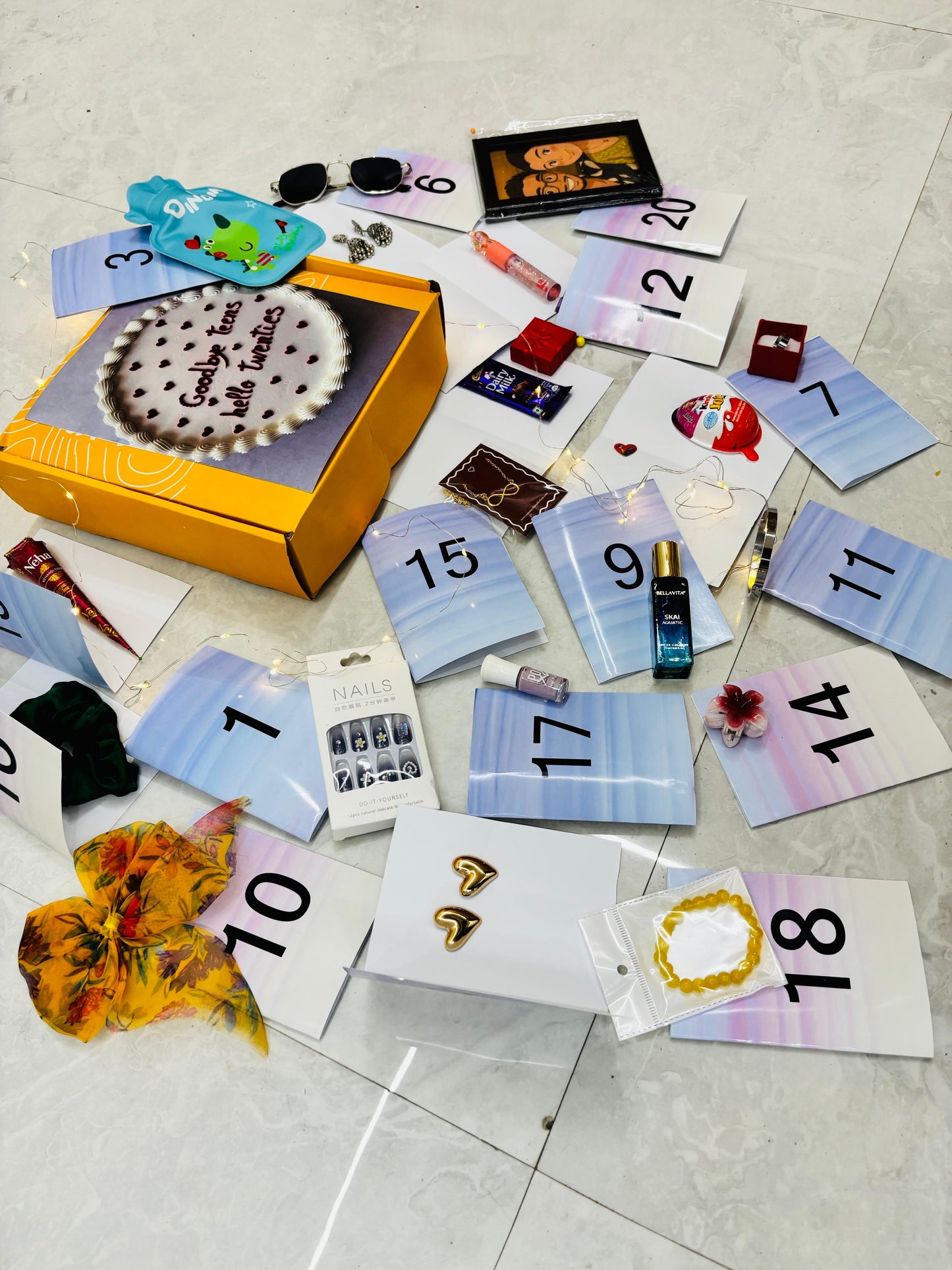19 Age Birthday Gift Hamper for Her๐