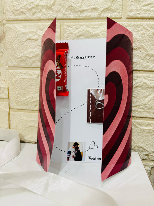 Surprise heart card π