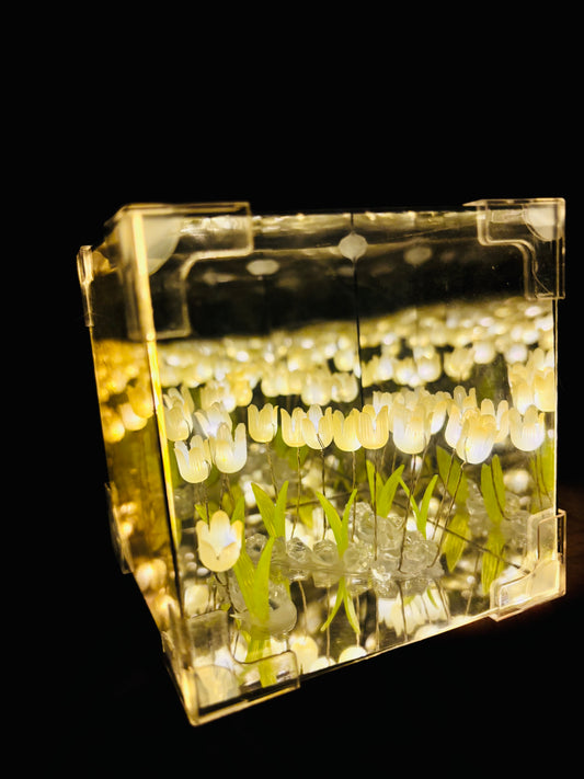 VIRAL TULIP NIGHT LAMP