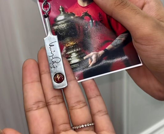 Cricketer Autograph Keychain
