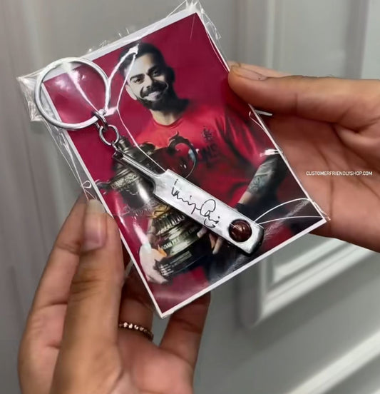 Cricketer Autograph Keychain