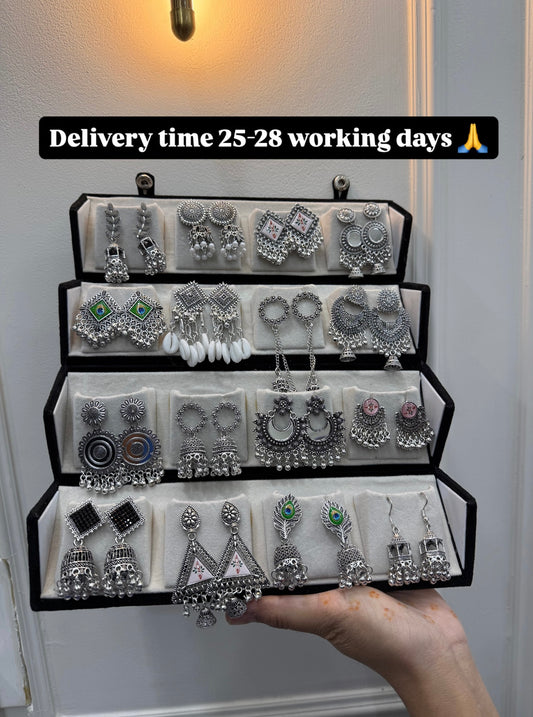 Viral Jhumka Box (Delivery 25-28 days)
