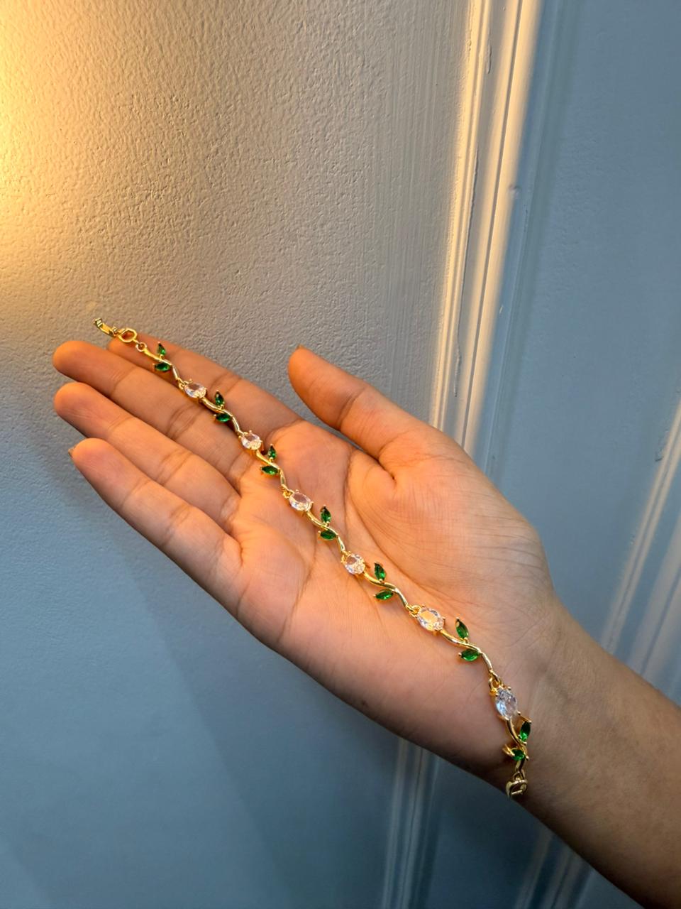 Tulip Bracelet 🩷🌷