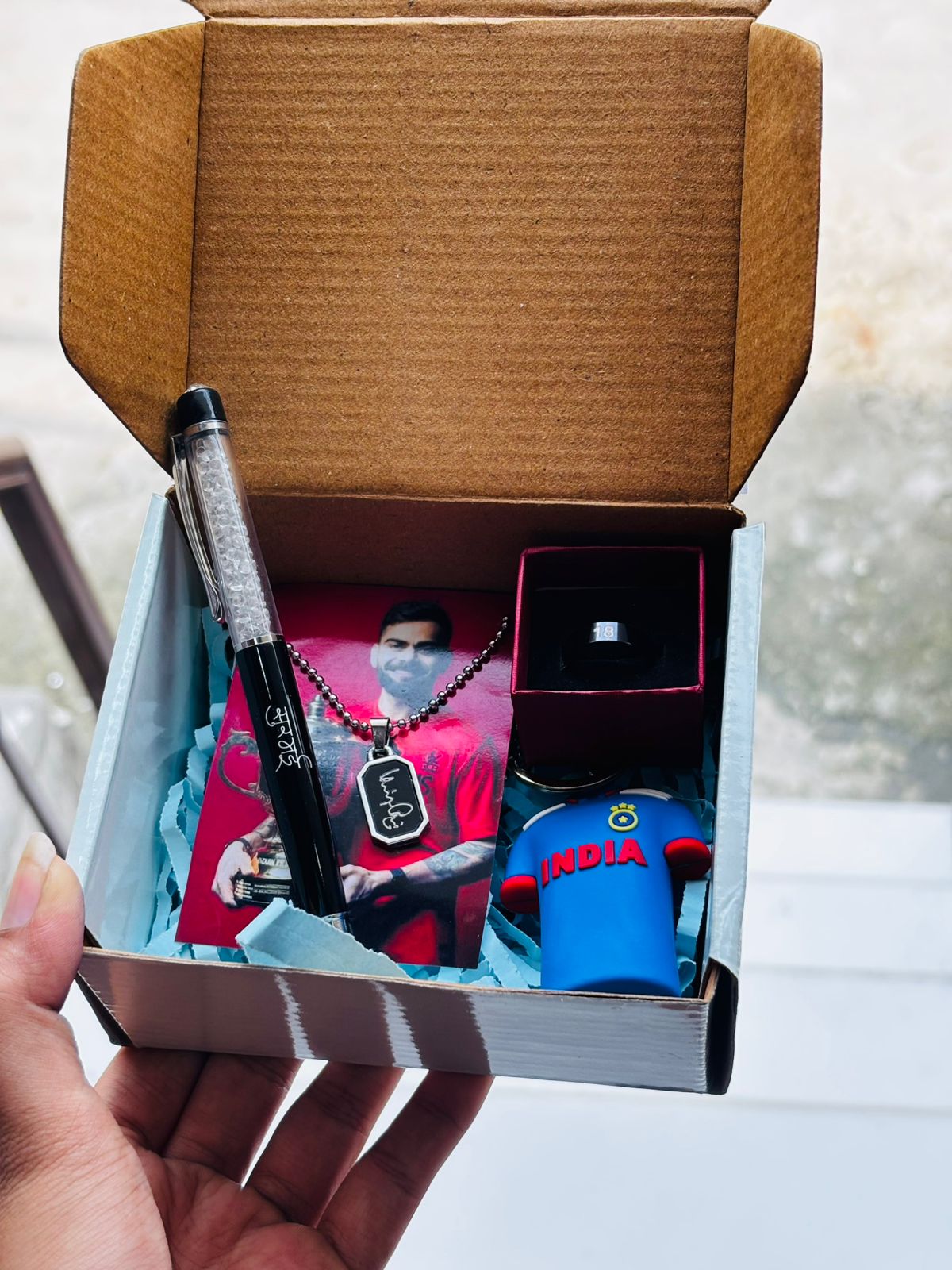 RCB Mini hamper