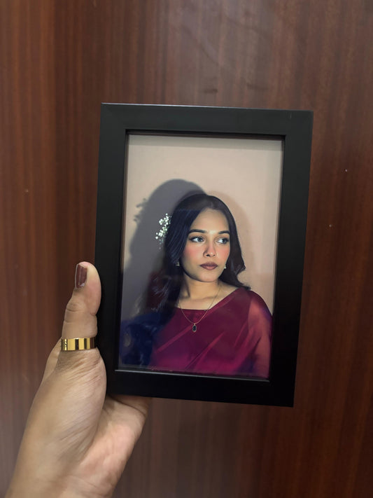 Viral Photo Frame