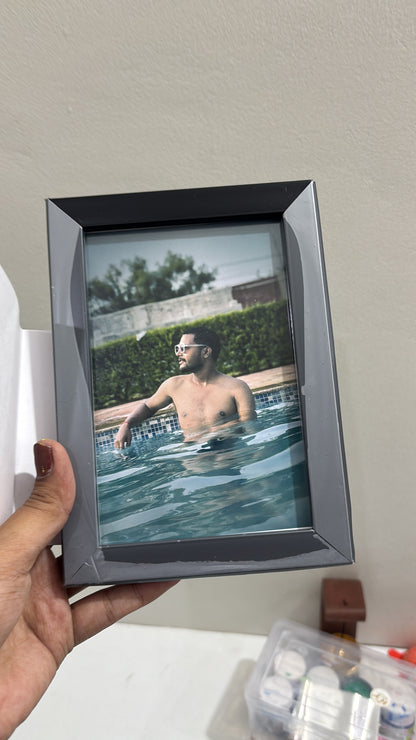 Viral Photo Frame