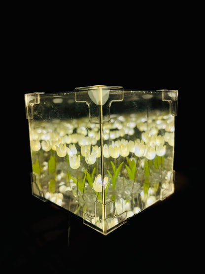 VIRAL TULIP NIGHT LAMP