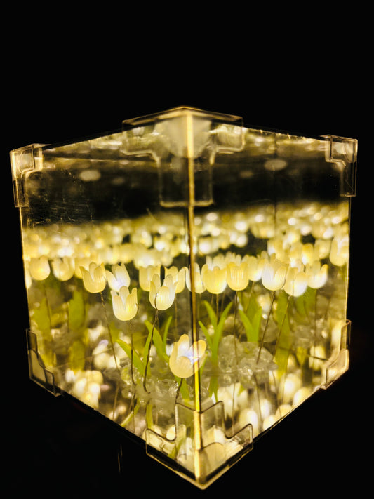 VIRAL TULIP NIGHT LAMP