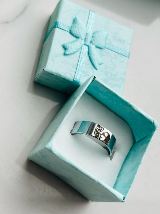 Adjustable Photo Ring