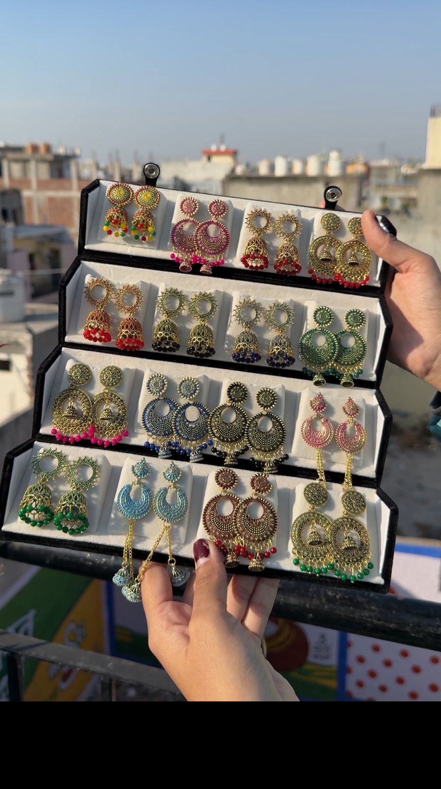 16 Colorful Jhumka Box