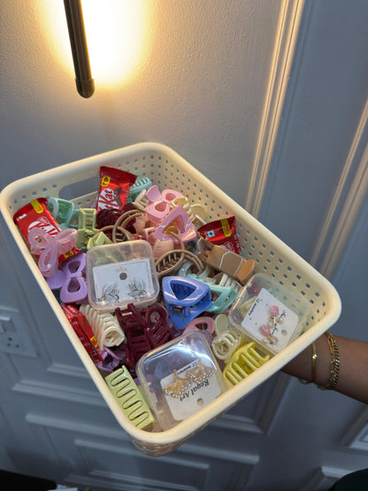 Viral Accessories Bucket 🌸